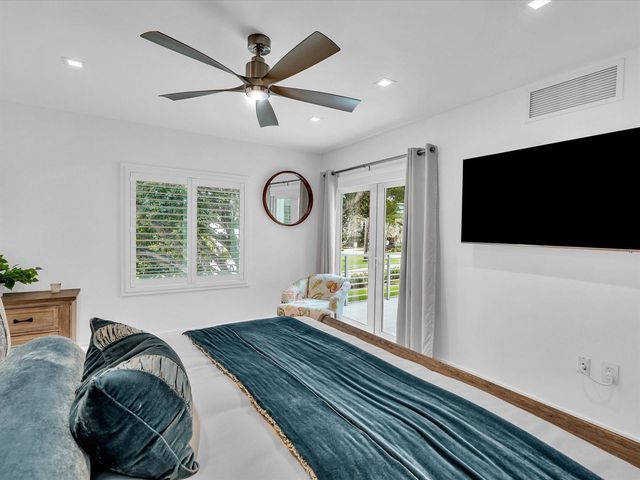 1903 Bay Drive, Pompano Beach, FL 33062