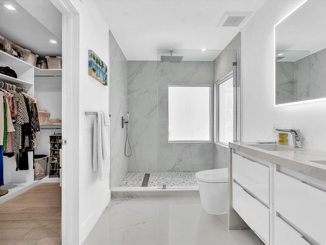 1903 Bay Drive, Pompano Beach, FL 33062