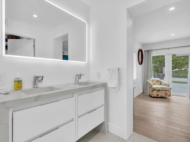 1903 Bay Drive, Pompano Beach, FL 33062