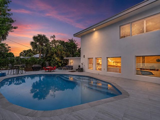 1903 Bay Drive, Pompano Beach, FL 33062