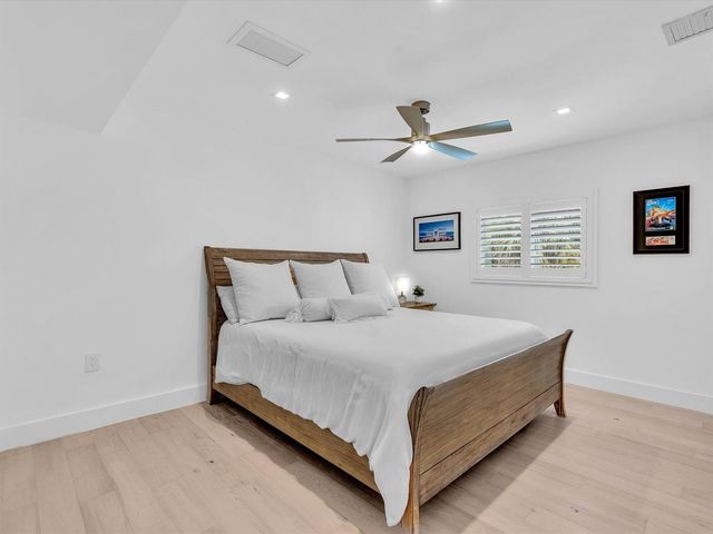 1903 Bay Drive, Pompano Beach, FL 33062