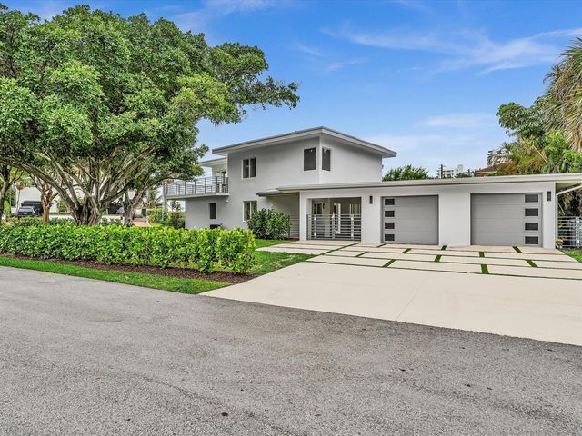 1903 Bay Drive, Pompano Beach, FL 33062