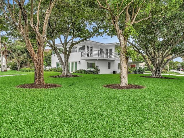 1903 Bay Drive, Pompano Beach, FL 33062