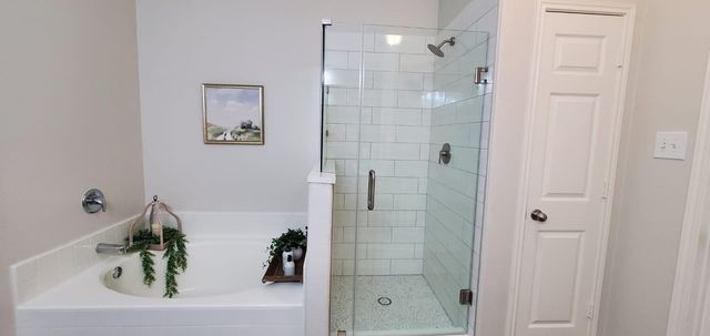 38202 S Lost Creek Boulevard, Magnolia, TX 77355