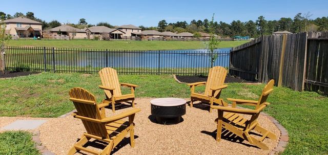 38202 S Lost Creek Boulevard, Magnolia, TX 77355