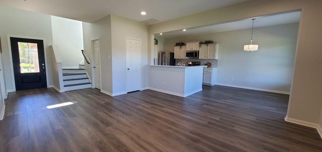 38202 S Lost Creek Boulevard, Magnolia, TX 77355