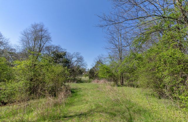 227 Spero Rd, Goodlettsville, TN 37072