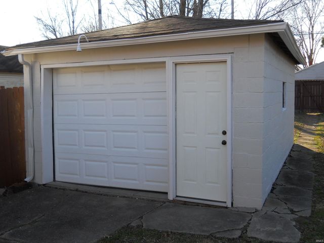 1315 Marshall Avenue, Evansville, IN 47714