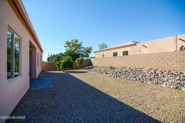 4795 W Pier Mountain Place, Marana, AZ 85658