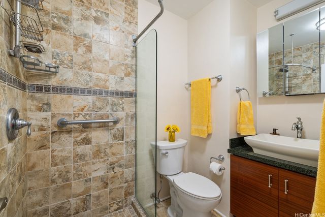 666 Prospect Street PH B, Honolulu, HI 96813