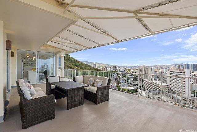 666 Prospect Street PH B, Honolulu, HI 96813