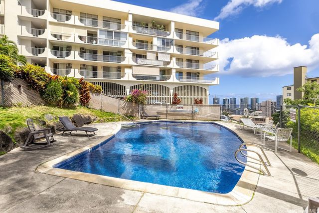 666 Prospect Street PH B, Honolulu, HI 96813