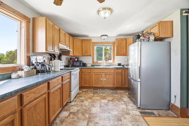 401 W Water STREET, Cascade, WI 53011