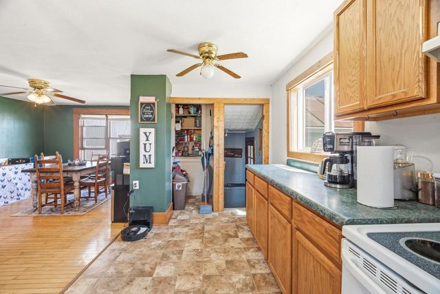 401 W Water STREET, Cascade, WI 53011