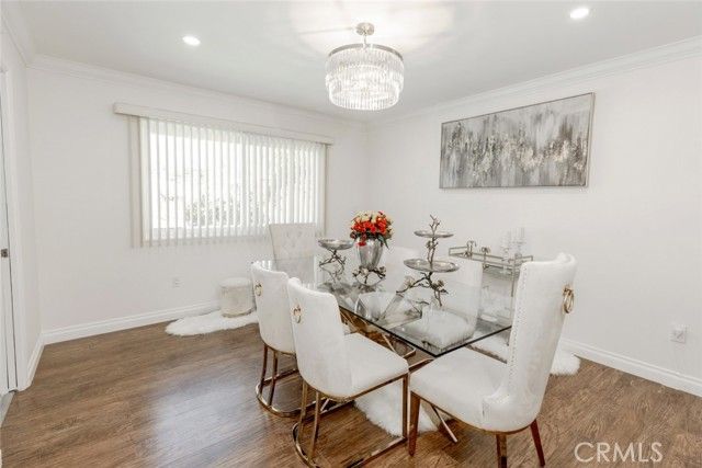 11801 Thunderbird Avenue, Porter Ranch (los Angeles), CA 91326