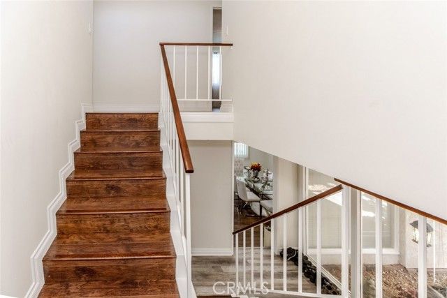 11801 Thunderbird Avenue, Porter Ranch (los Angeles), CA 91326