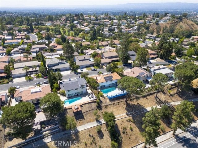 11801 Thunderbird Avenue, Porter Ranch (los Angeles), CA 91326