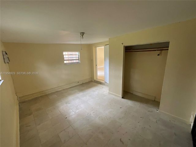 648 NE 139th St 650, North Miami, FL 33161