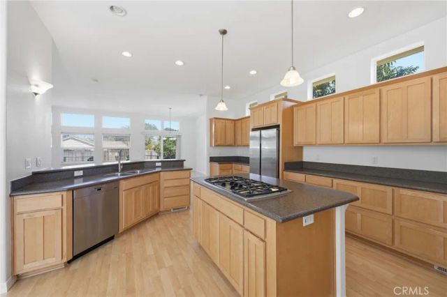 158 Cecil, Costa Mesa, CA 92627