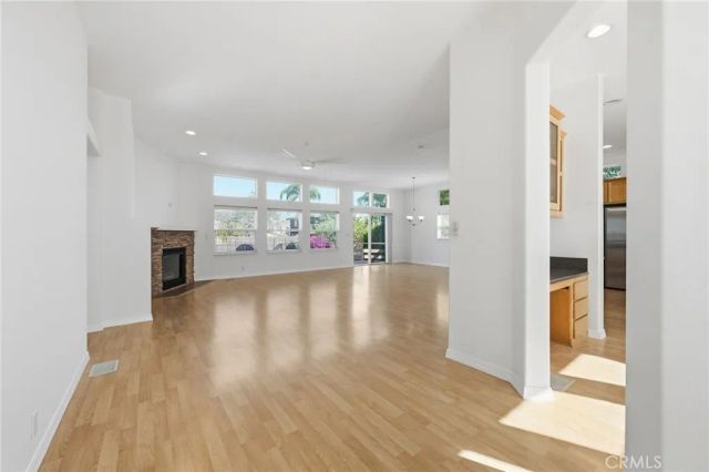 158 Cecil, Costa Mesa, CA 92627