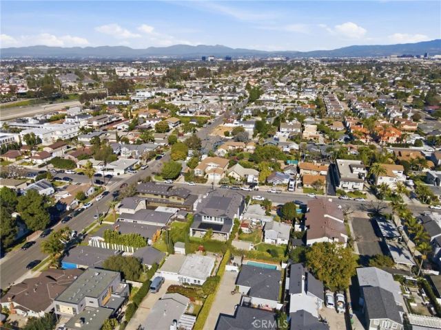 158 Cecil, Costa Mesa, CA 92627