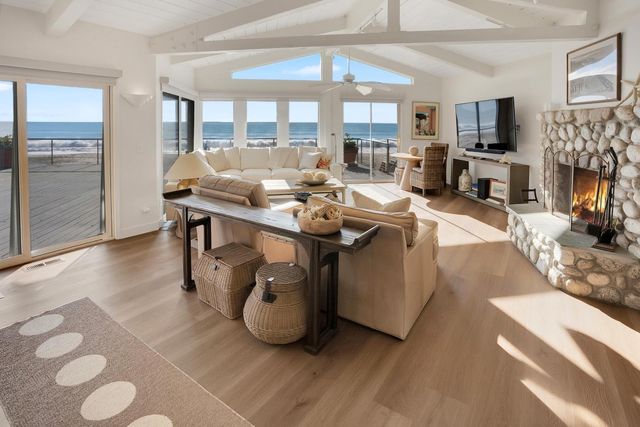 545 Beach Drive, Aptos, CA 95003