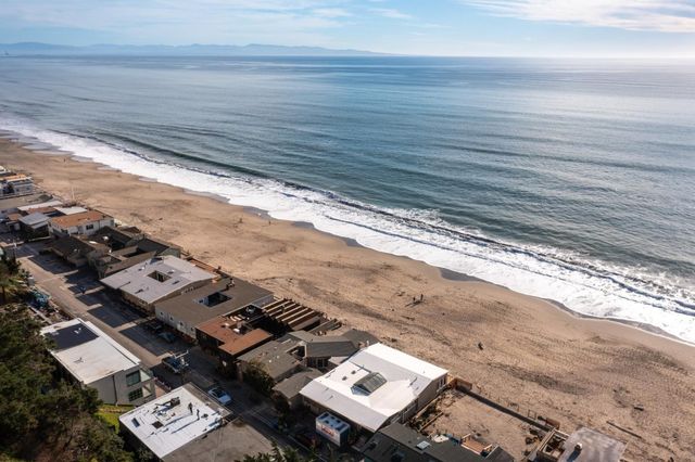 545 Beach Drive, Aptos, CA 95003