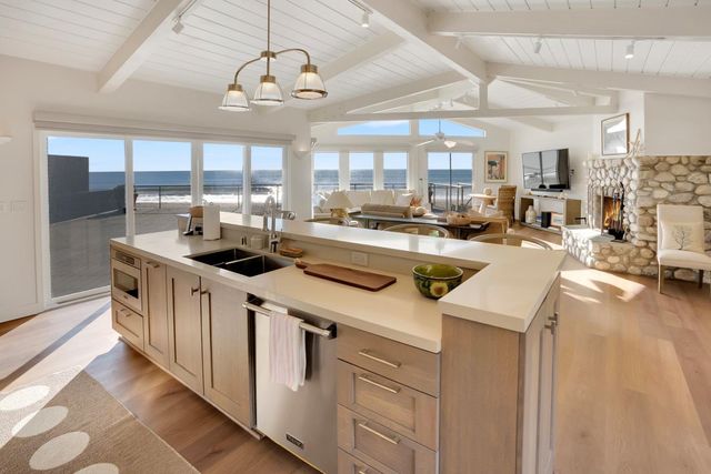 545 Beach Drive, Aptos, CA 95003