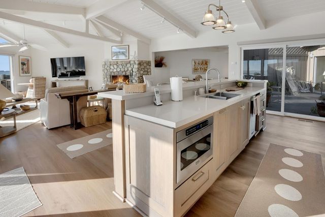 545 Beach Drive, Aptos, CA 95003