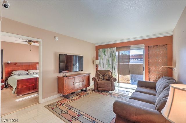 8070 West Russell Road 1052, Las Vegas, NV 89113