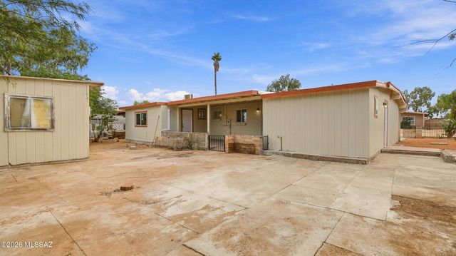6558 S Iberia Circle, Tucson, AZ 85757