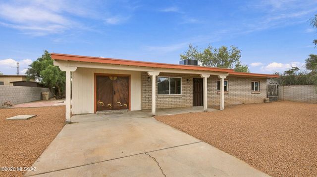 6558 S Iberia Circle, Tucson, AZ 85757