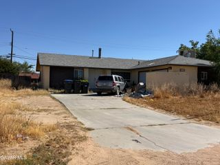 10716 Proctor Boulevard, California City, CA 93505