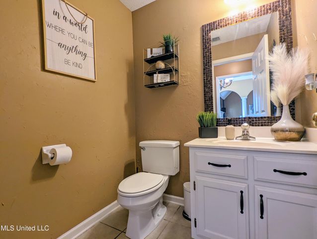 4253 Lakecrest Cove, Olive Branch, MS 38654