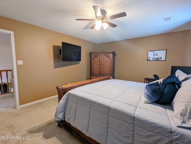 4253 Lakecrest Cove, Olive Branch, MS 38654