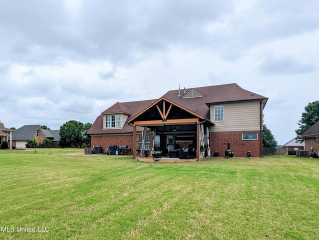 4253 Lakecrest Cove, Olive Branch, MS 38654