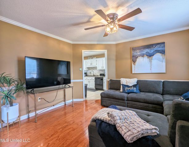 4253 Lakecrest Cove, Olive Branch, MS 38654