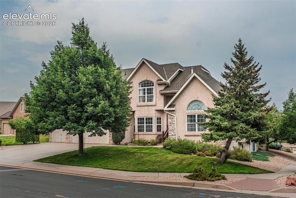 5755 HUFFMAN Court, Colorado Springs, CO 80919 — exterior