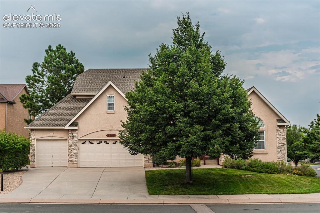 5755 HUFFMAN Court, Colorado Springs, CO 80919 — photo 2