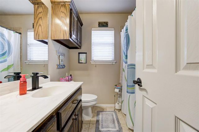 8120 Kaden Road, Oklahoma City, OK 73132