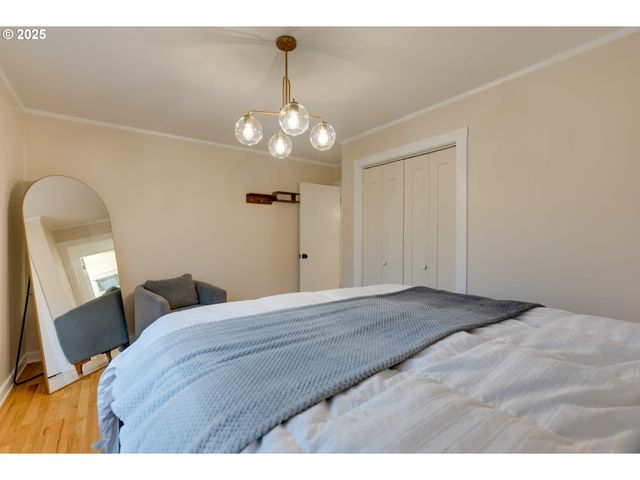 2843 Se 74TH Ave, Portland, OR 97206