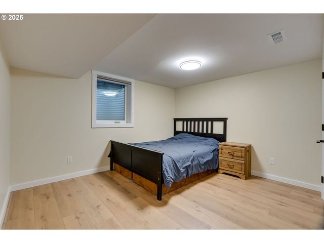 2843 Se 74TH Ave, Portland, OR 97206