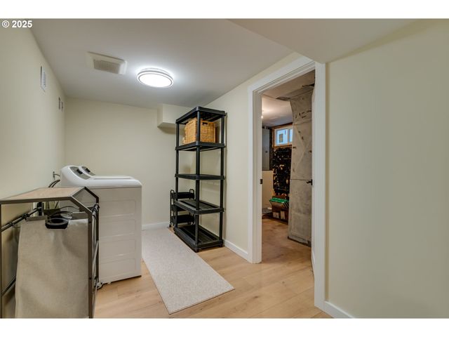 2843 Se 74TH Ave, Portland, OR 97206