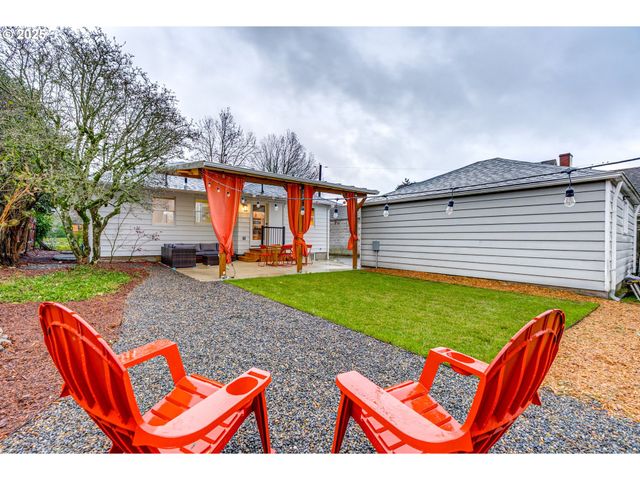 2843 Se 74TH Ave, Portland, OR 97206