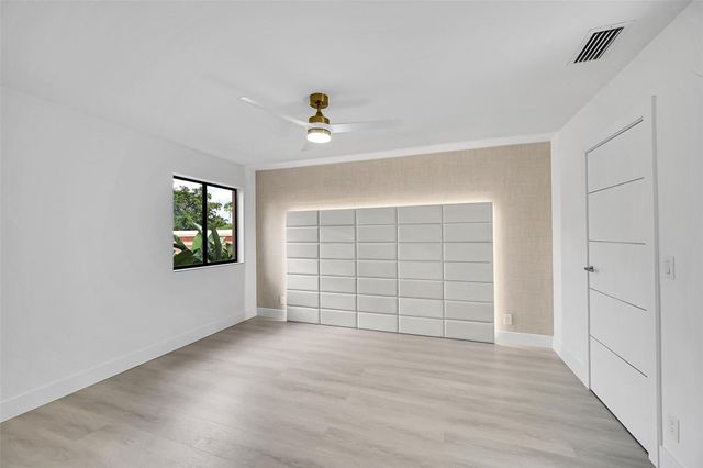 6488 Via Rosa, Boca Raton, FL 33433