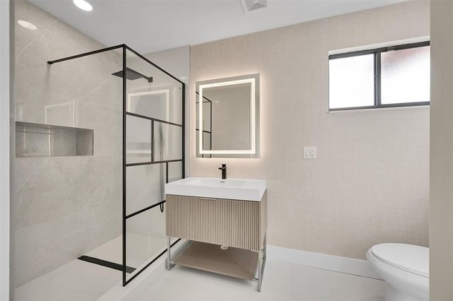 6488 Via Rosa, Boca Raton, FL 33433