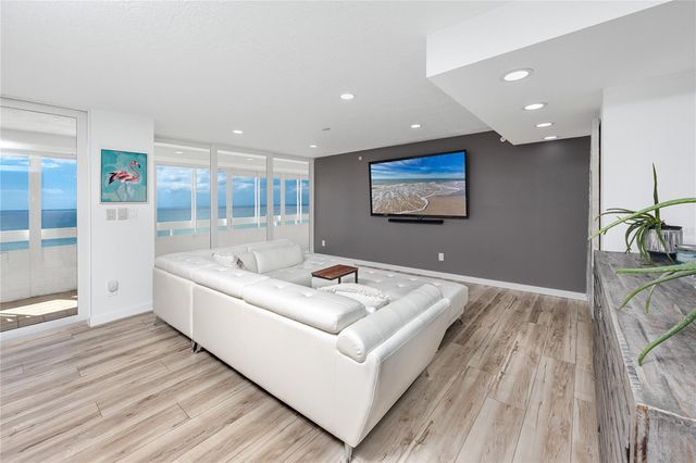 17940 GULF BOULEVARD 16A, Redington Shores, FL 33708