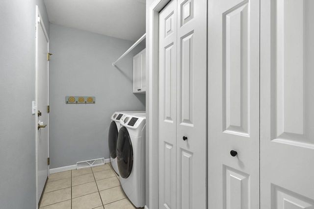 29 Weir Circle, Madison, WI 53719