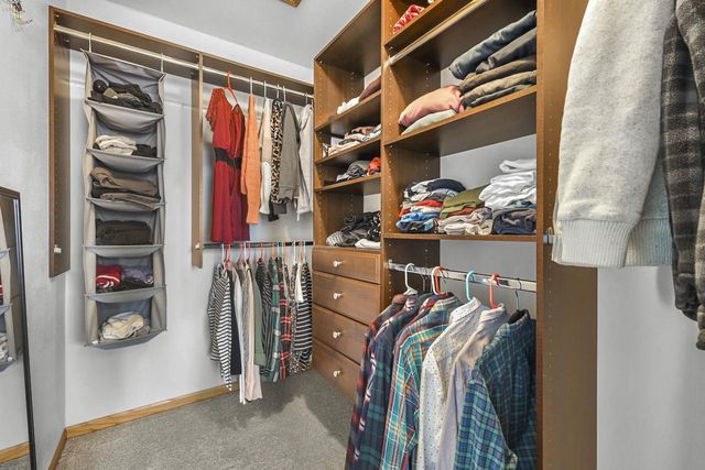 29 Weir Circle, Madison, WI 53719