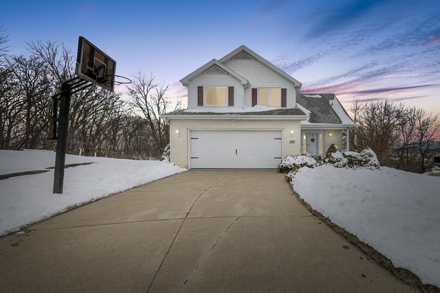 29 Weir Circle, Madison, WI 53719